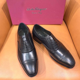 페레가모 남성용 구두 F38093 블랙